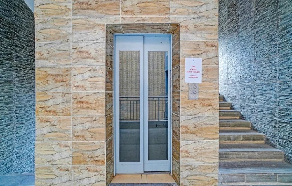 Gallery Picture